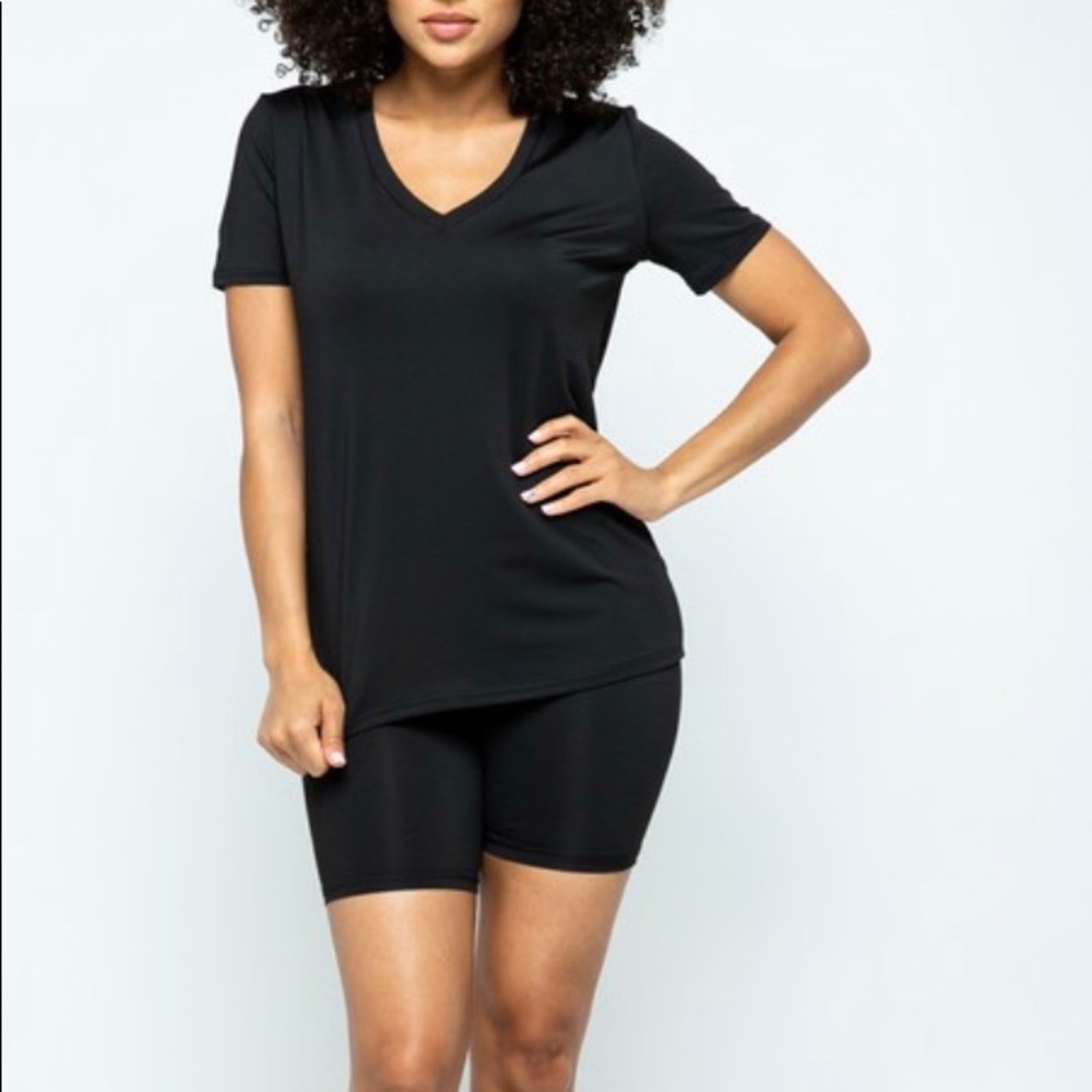 Solid v-neck top and biker shorts set